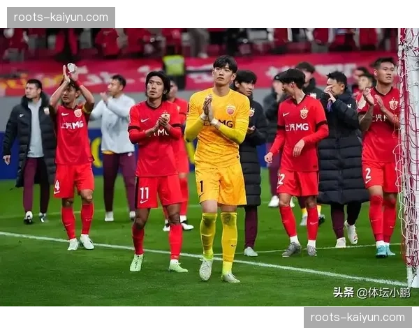 上海海港中场控制力明显下滑 组织核心缺位影响进攻流畅